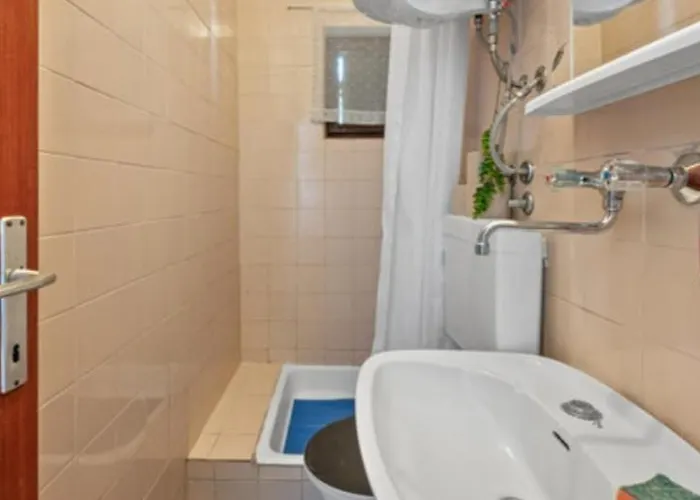 Arija-pino Apartman Vodice